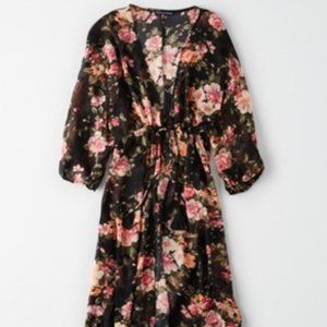 American Eagle tie front kimono xs/s NWT